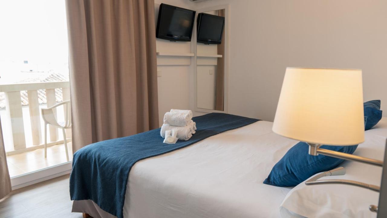 Hotel Colonial كولونيا سانت خورذي المظهر الخارجي الصورة