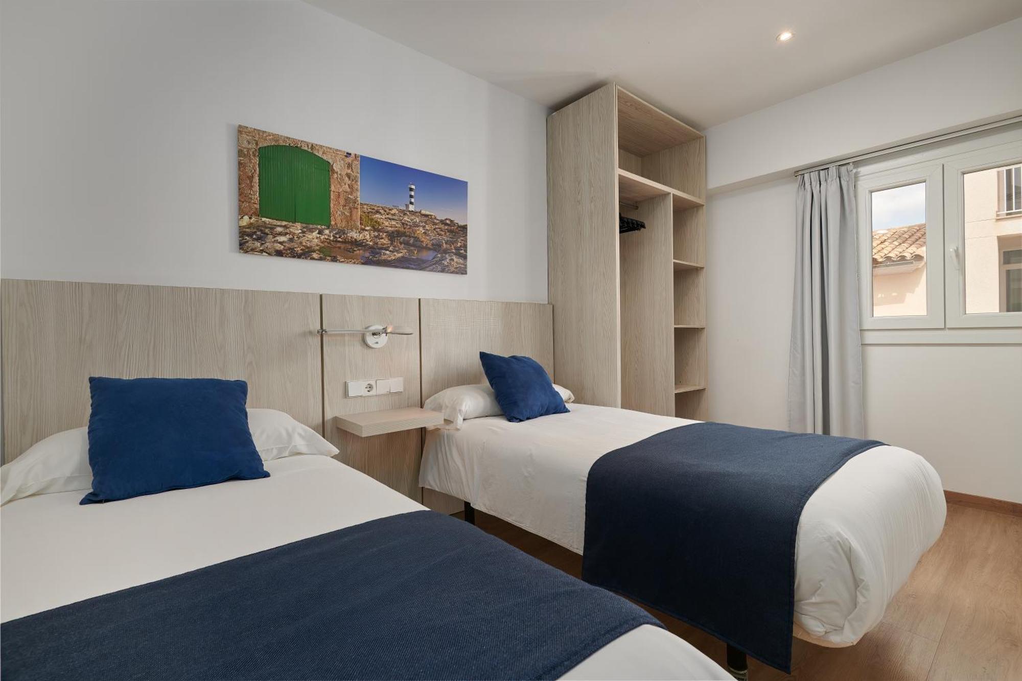 Hotel Colonial كولونيا سانت خورذي المظهر الخارجي الصورة